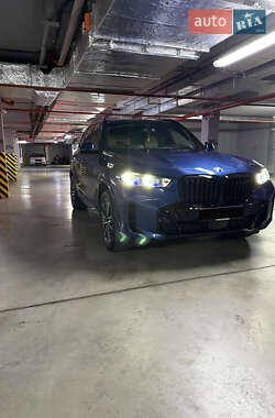 Внедорожник / Кроссовер BMW X5 2021 в Первомайске