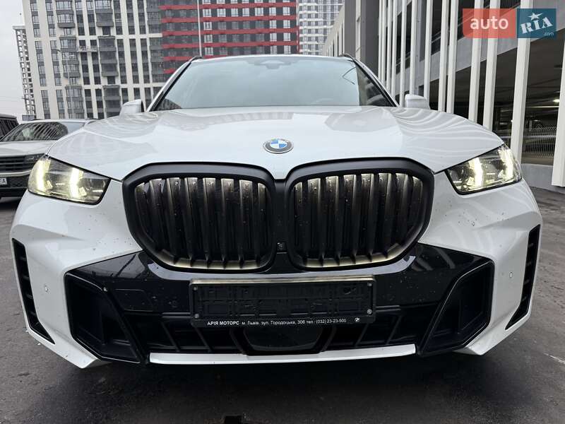 Внедорожник / Кроссовер BMW X5 2023 в Киеве