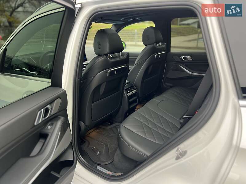 Внедорожник / Кроссовер BMW X5 2023 в Киеве фото 59 Внедорожник / Кроссовер BMW X5 2023 в Киеве