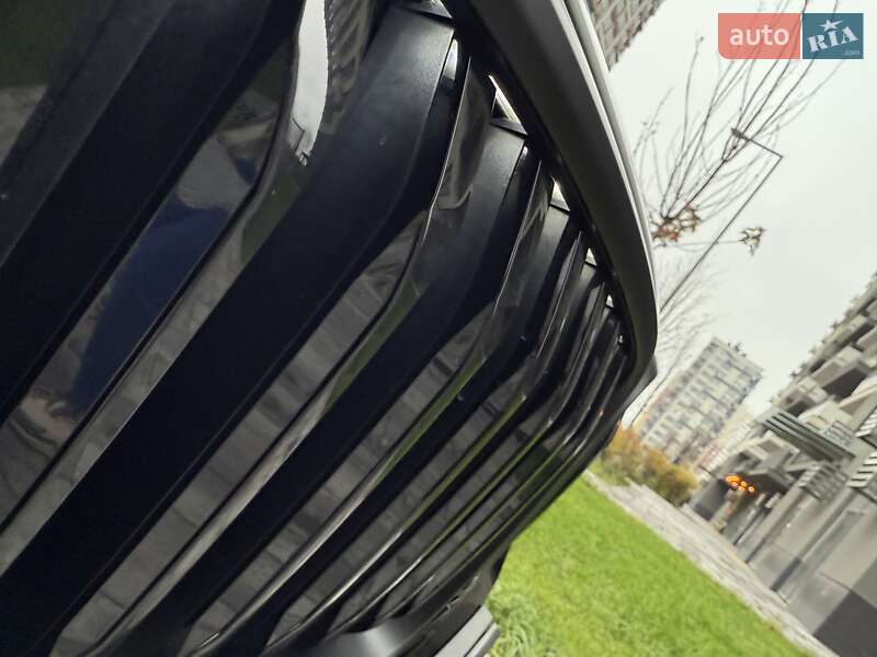 Внедорожник / Кроссовер BMW X5 2023 в Киеве