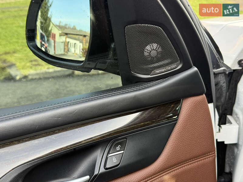 Позашляховик / Кросовер BMW X5 2015 в Хусті