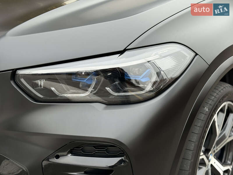 Внедорожник / Кроссовер BMW X5 2021 в Киеве