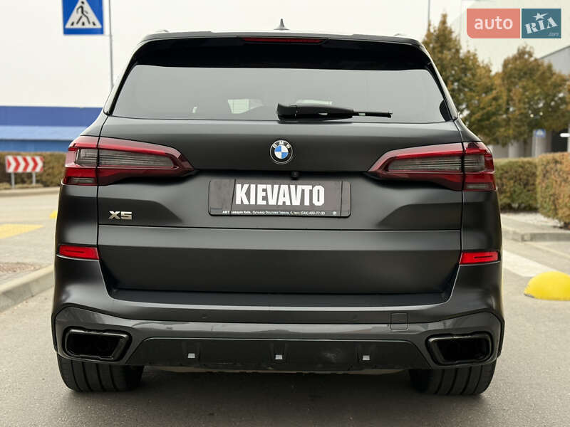 Внедорожник / Кроссовер BMW X5 2021 в Киеве