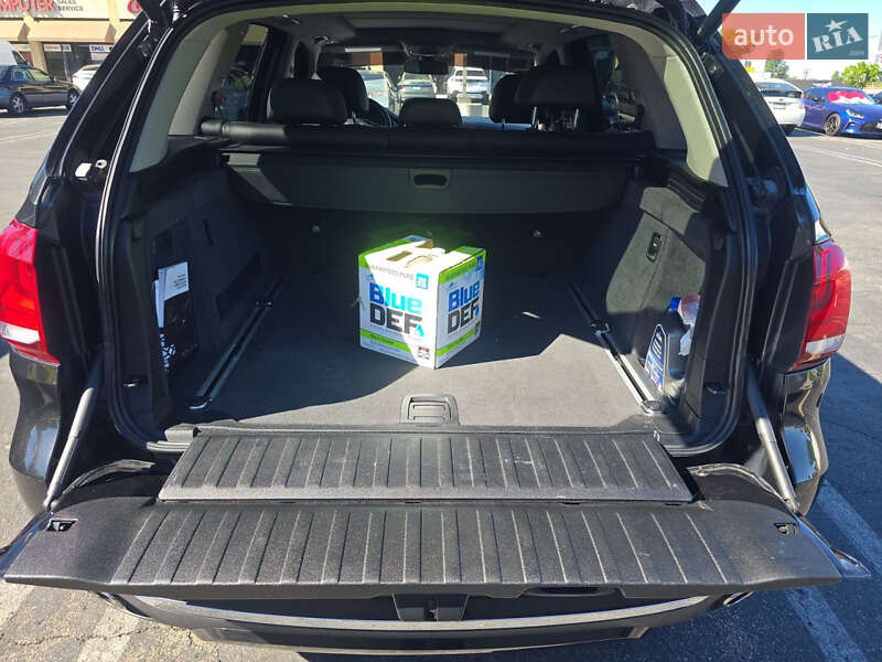 Внедорожник / Кроссовер BMW X5 2015 в Дрогобыче