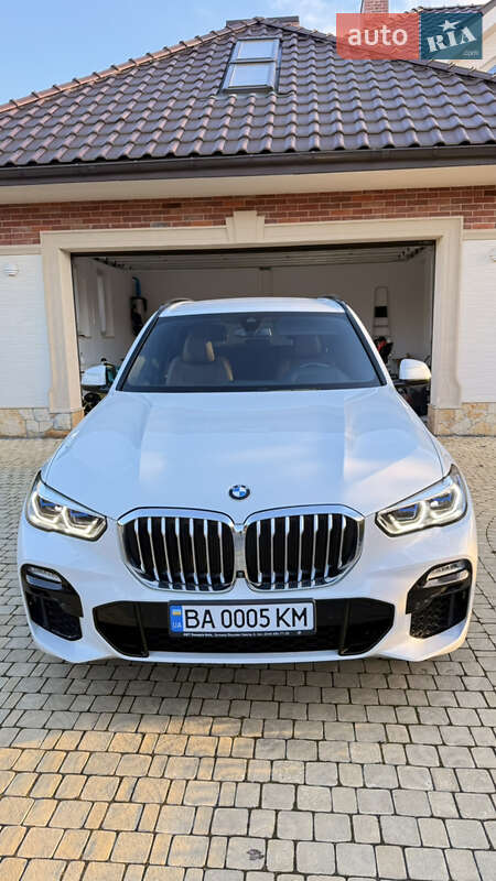 Внедорожник / Кроссовер BMW X5 2020 в Львове