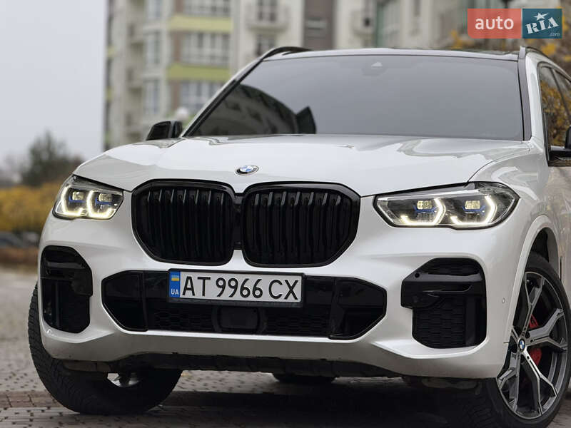Внедорожник / Кроссовер BMW X5 2022 в Ивано-Франковске