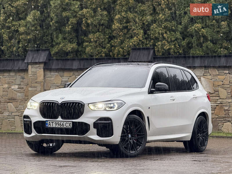 Внедорожник / Кроссовер BMW X5 2022 в Ивано-Франковске