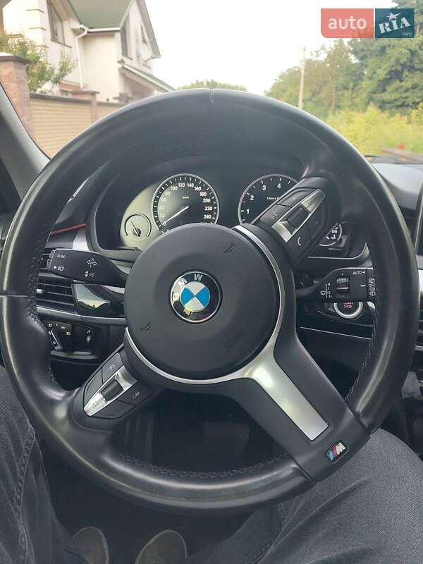 Внедорожник / Кроссовер BMW X5 2017 в Хмельницком