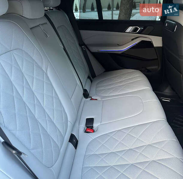 Внедорожник / Кроссовер BMW X5 2023 в Львове