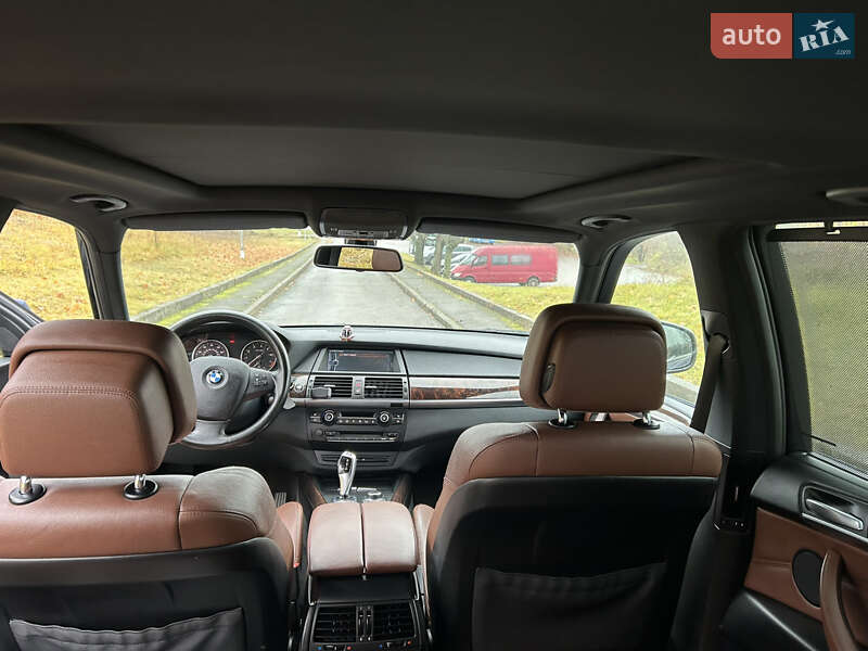 Внедорожник / Кроссовер BMW X5 2010 в Ровно фото 41 Внедорожник / Кроссовер BMW X5 2010 в Ровно