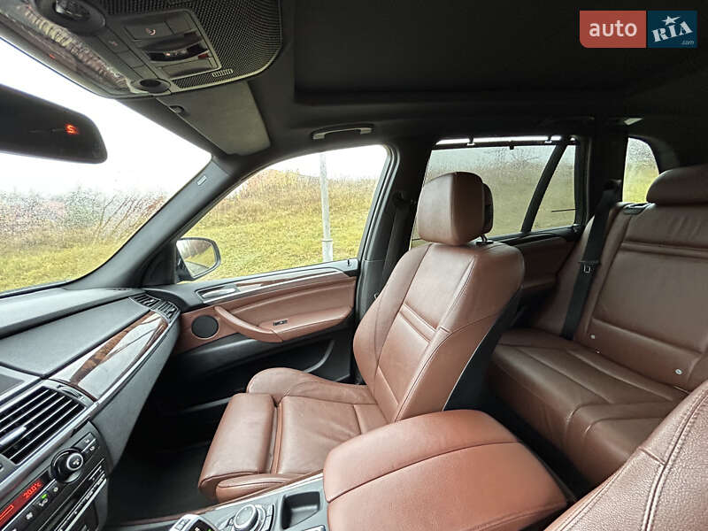 Внедорожник / Кроссовер BMW X5 2010 в Ровно фото 49 Внедорожник / Кроссовер BMW X5 2010 в Ровно