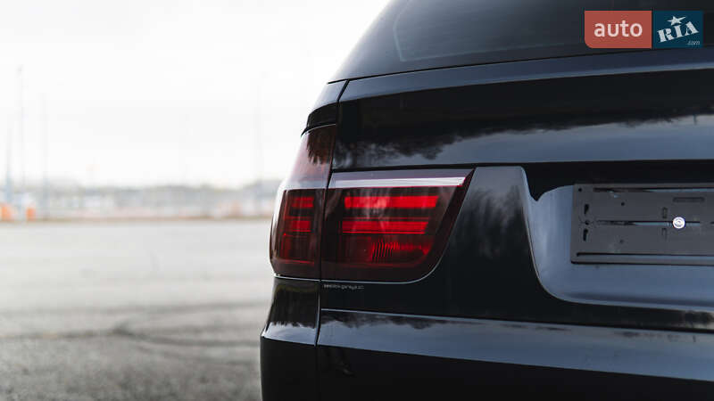 Внедорожник / Кроссовер BMW X5 2012 в Львове