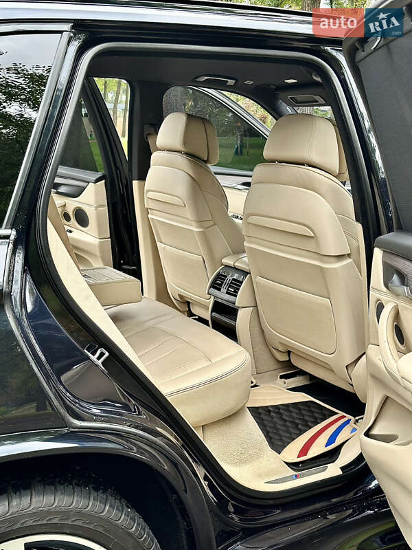 Внедорожник / Кроссовер BMW X5 2013 в Киеве