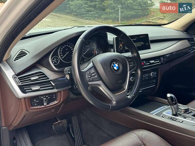 Внедорожник / Кроссовер BMW X5 2015 в Харькове