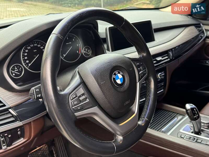 Внедорожник / Кроссовер BMW X5 2015 в Харькове