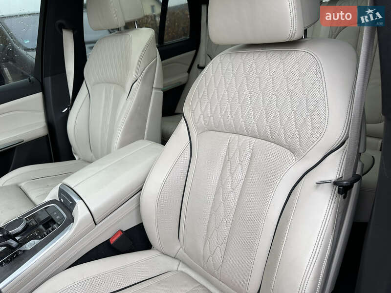 Позашляховик / Кросовер BMW X5 2018 в Луцьку