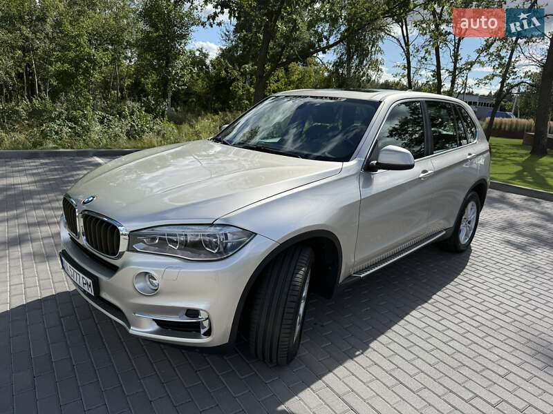 Позашляховик / Кросовер BMW X5 2016 в Ірпені