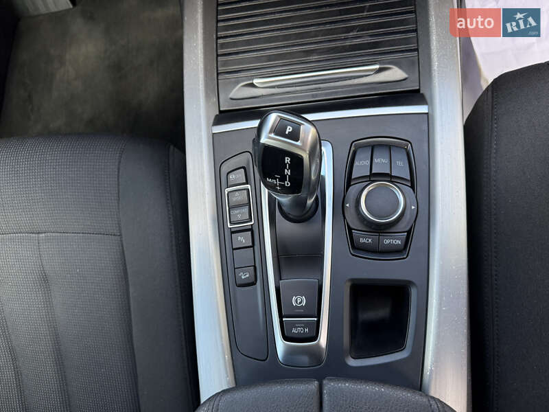 Позашляховик / Кросовер BMW X5 2016 в Ірпені