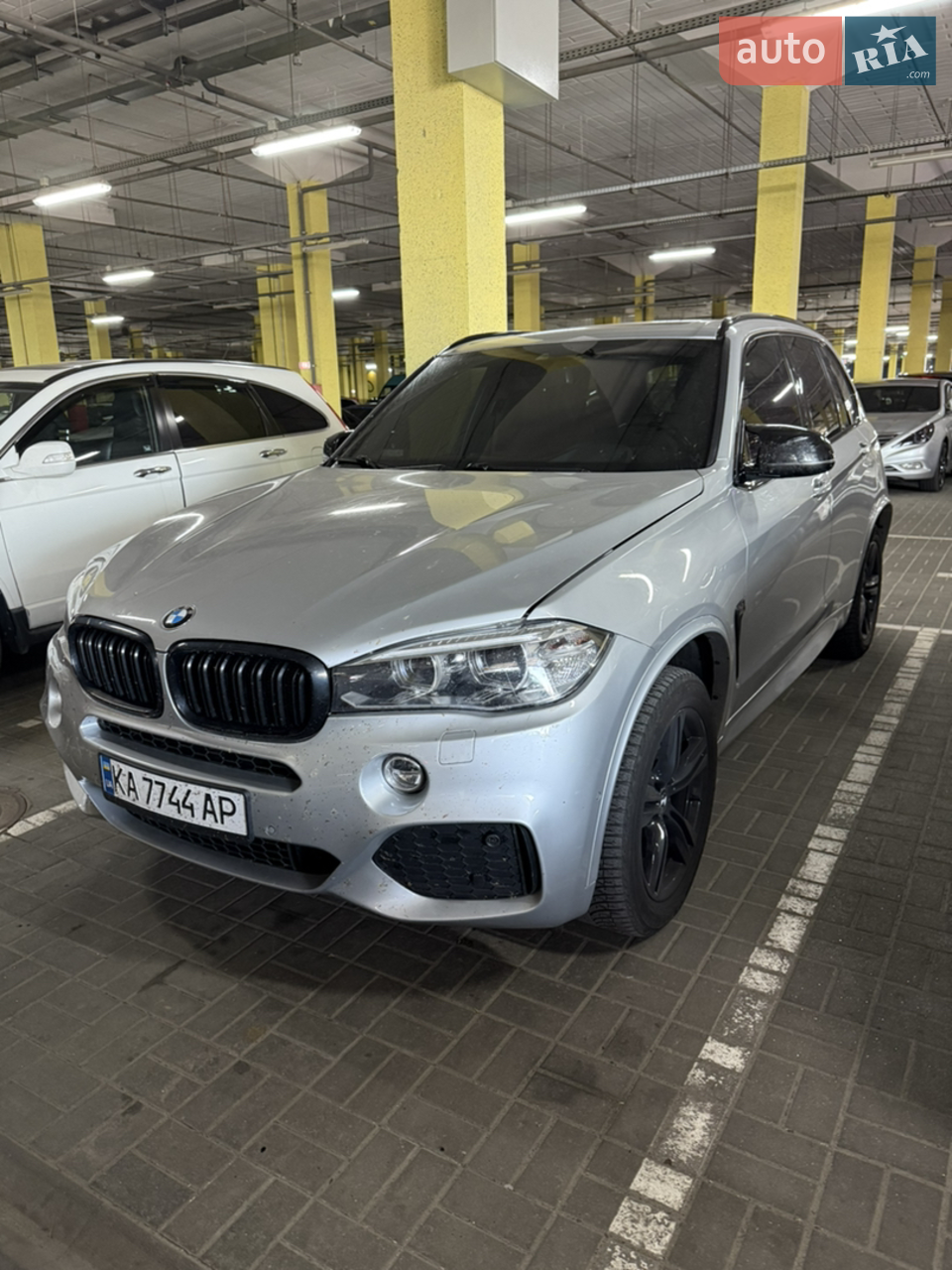 2017 BMW X5 - мініатюра 148