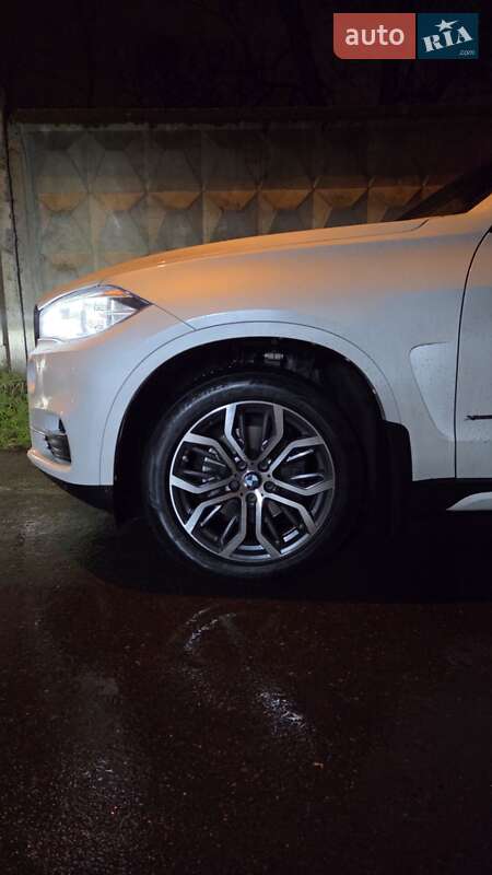 Внедорожник / Кроссовер BMW X5 2014 в Харькове