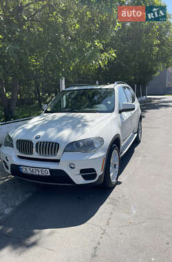 Позашляховик / Кросовер BMW X5 2013 в Чернівцях