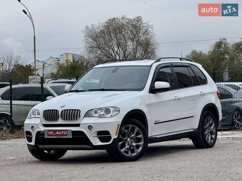 Внедорожник / Кроссовер BMW X5 2013 в Киеве
