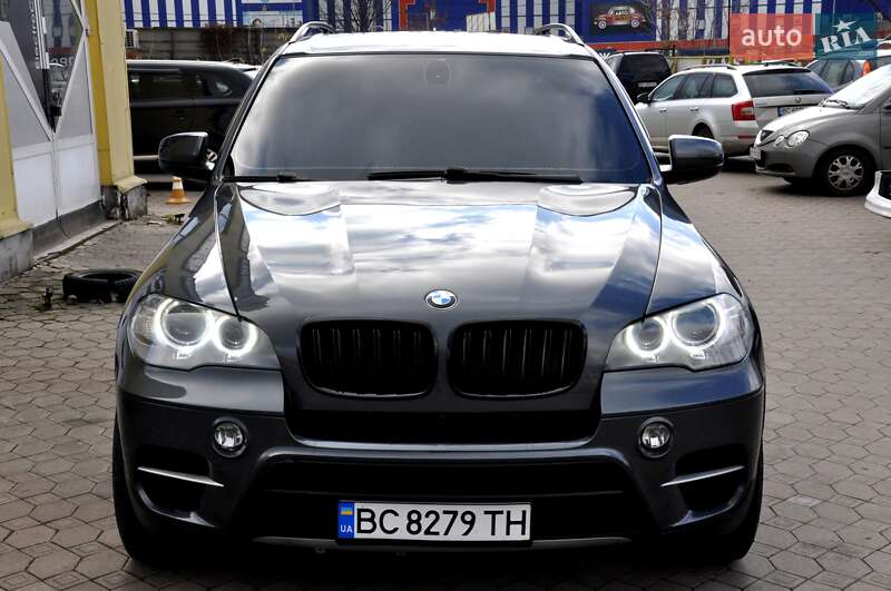 Внедорожник / Кроссовер BMW X5 2013 в Львове