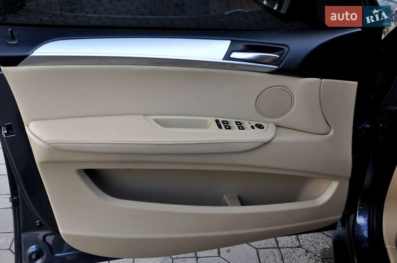 Внедорожник / Кроссовер BMW X5 2013 в Львове