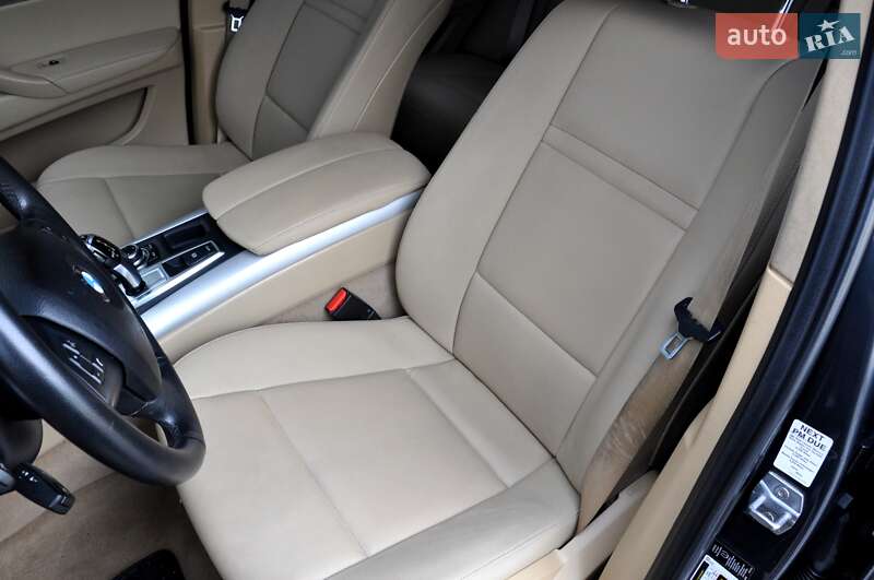 Внедорожник / Кроссовер BMW X5 2013 в Львове