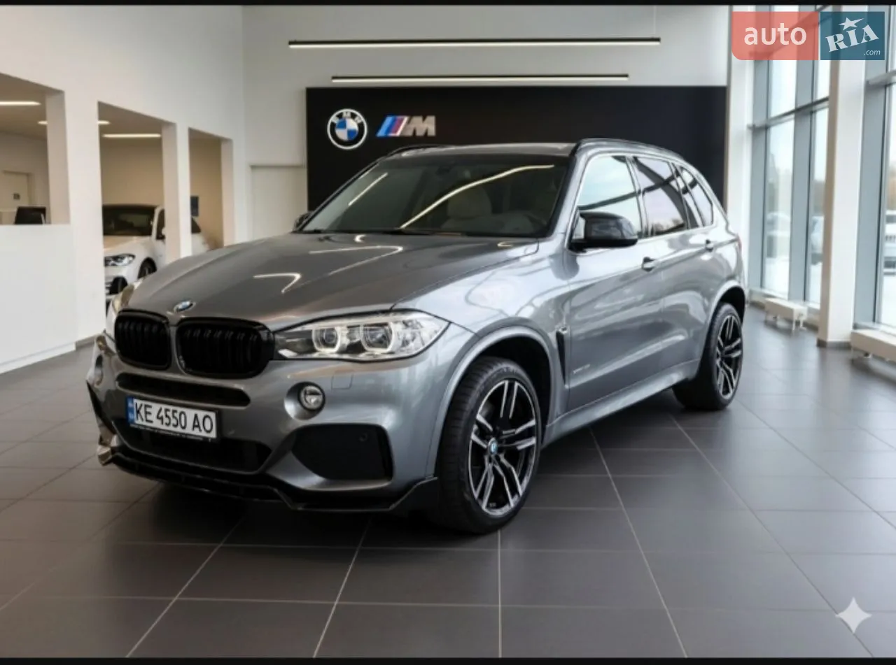2017 BMW X5 - мініатюра 100