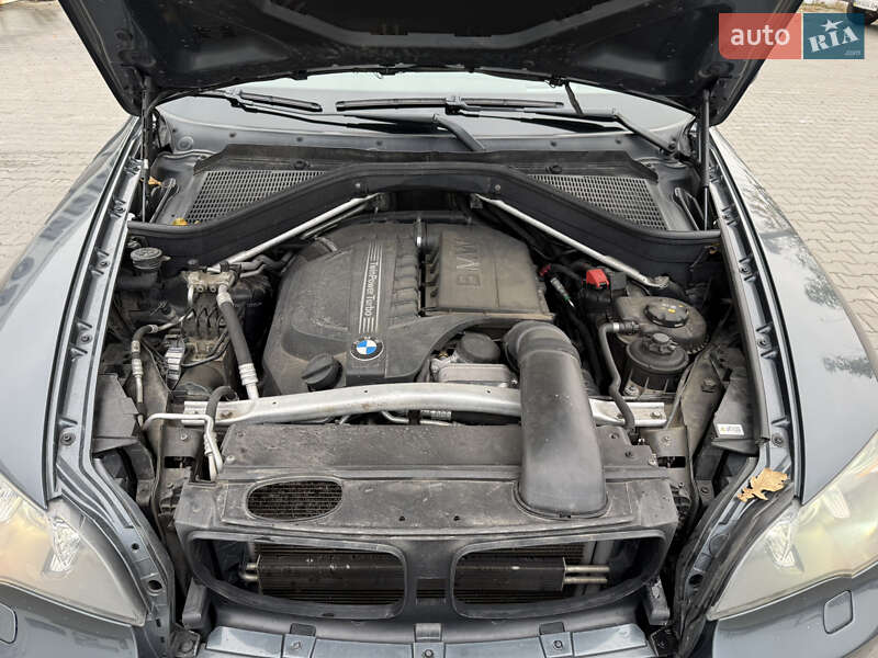 Внедорожник / Кроссовер BMW X5 2011 в Виннице