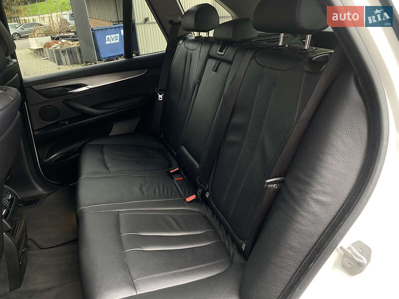 Позашляховик / Кросовер BMW X5 2014 в Ужгороді