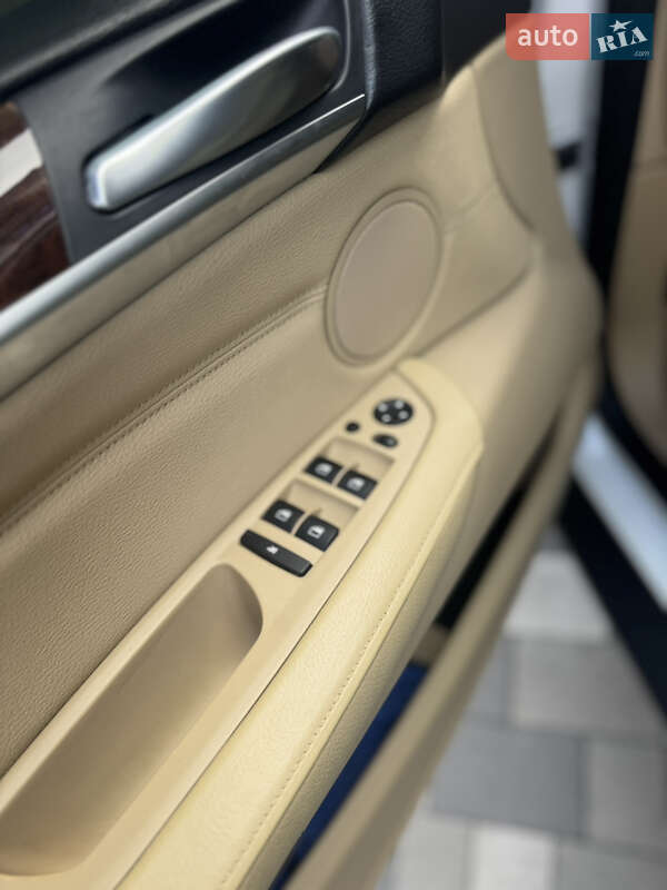 Внедорожник / Кроссовер BMW X5 2012 в Ровно фото 13 Внедорожник / Кроссовер BMW X5 2012 в Ровно