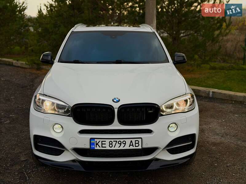 Внедорожник / Кроссовер BMW X5 2016 в Днепре