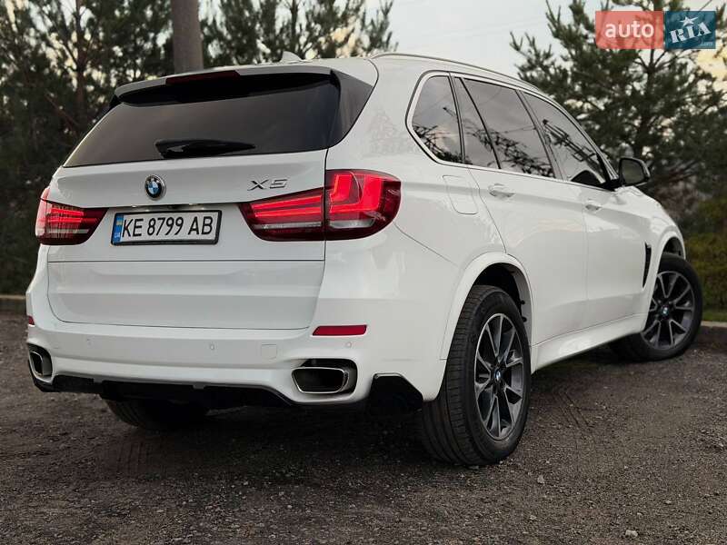 Внедорожник / Кроссовер BMW X5 2016 в Днепре