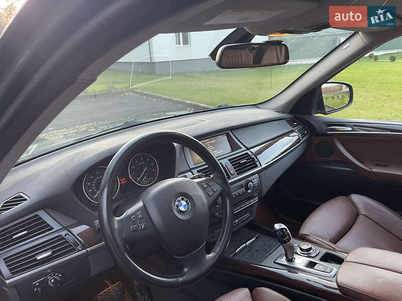 Внедорожник / Кроссовер BMW X5 2012 в Луцке фото 25 Внедорожник / Кроссовер BMW X5 2012 в Луцке
