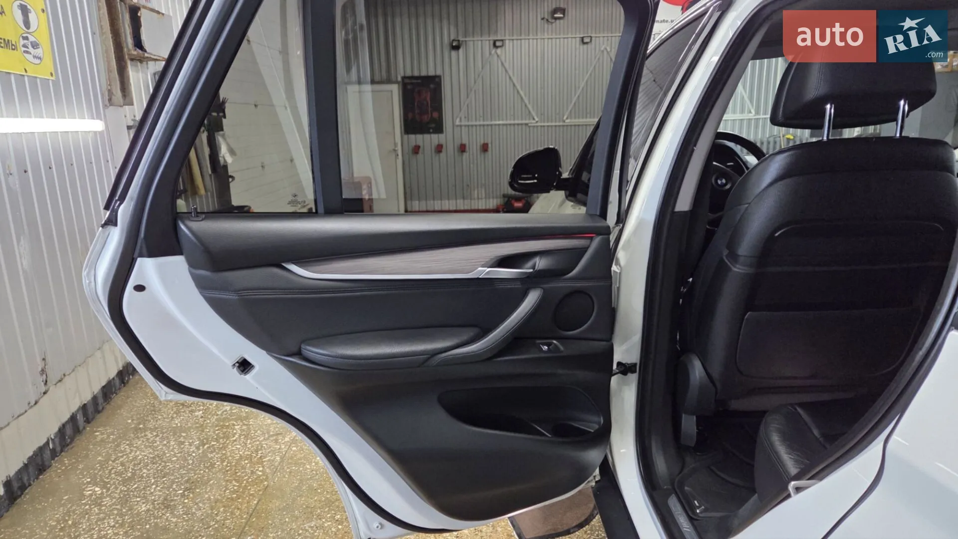 2014 BMW X5 - мініатюра 42