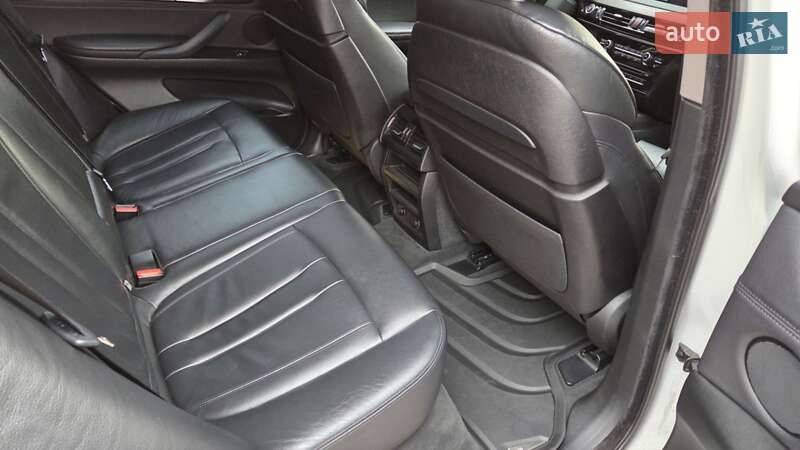 Внедорожник / Кроссовер BMW X5 2014 в Харькове