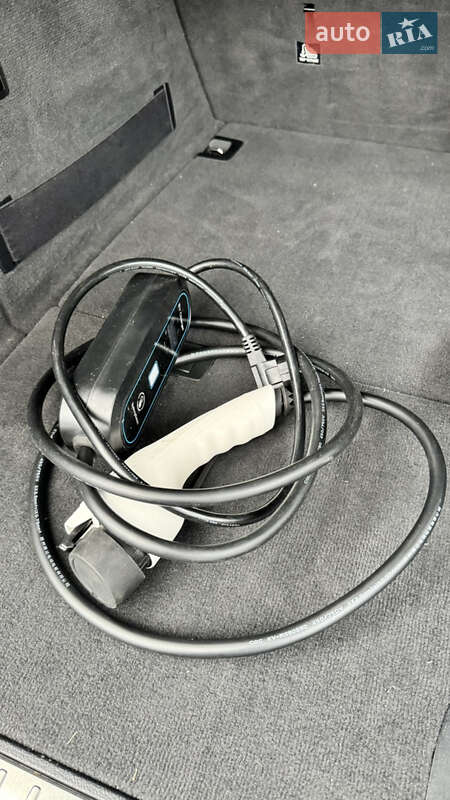 Внедорожник / Кроссовер BMW X5 2016 в Киеве