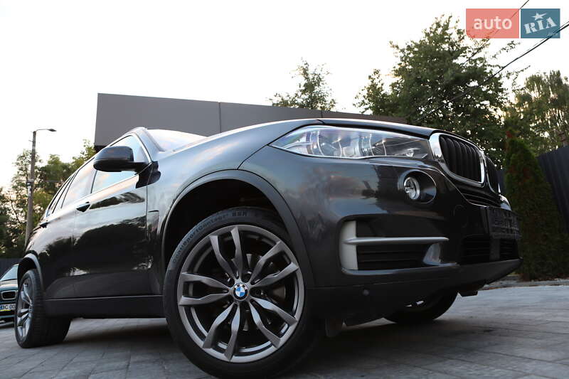 Внедорожник / Кроссовер BMW X5 2018 в Дрогобыче
