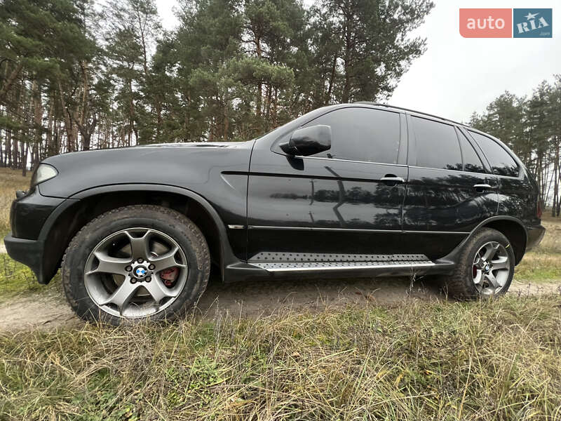 Внедорожник / Кроссовер BMW X5 2004 в Сумах