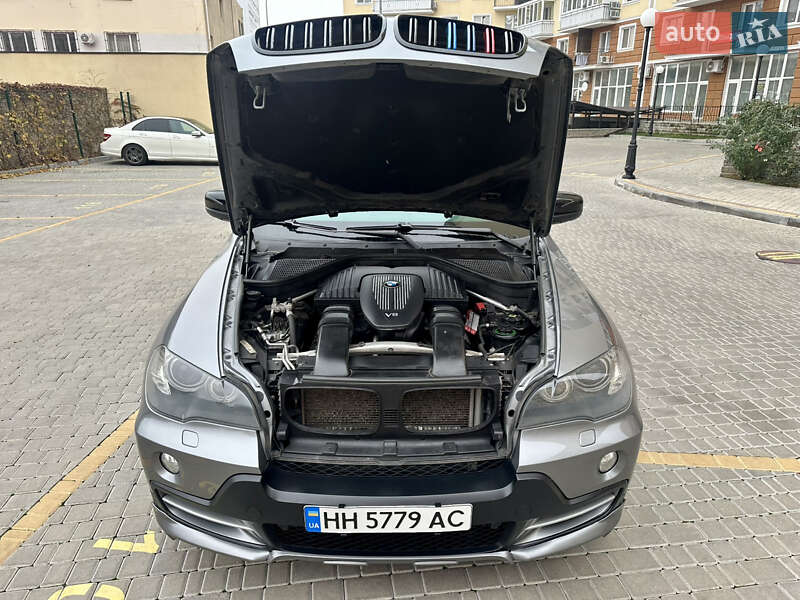 Внедорожник / Кроссовер BMW X5 2009 в Одессе