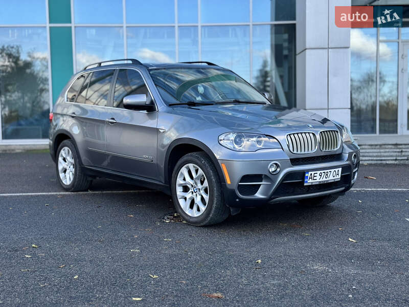 Позашляховик / Кросовер BMW X5 2013 в Дніпрі