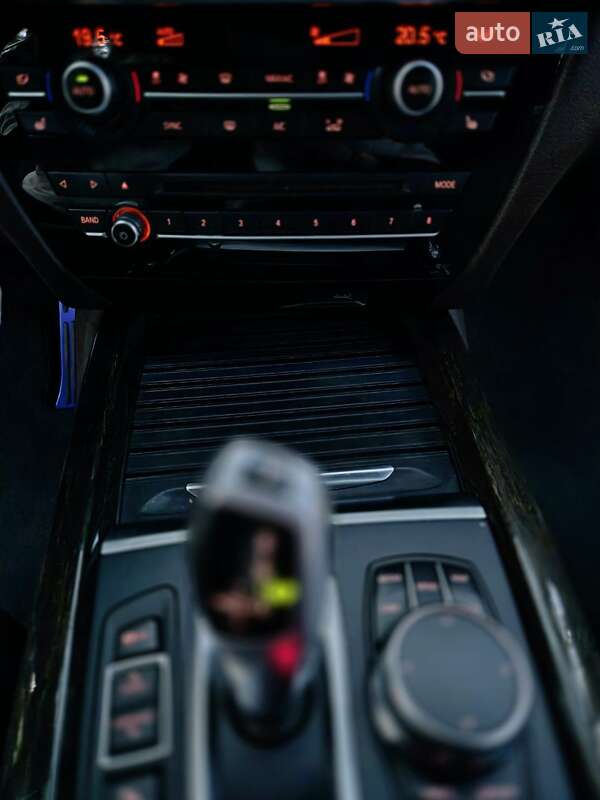 Позашляховик / Кросовер BMW X5 2017 в Вознесенську