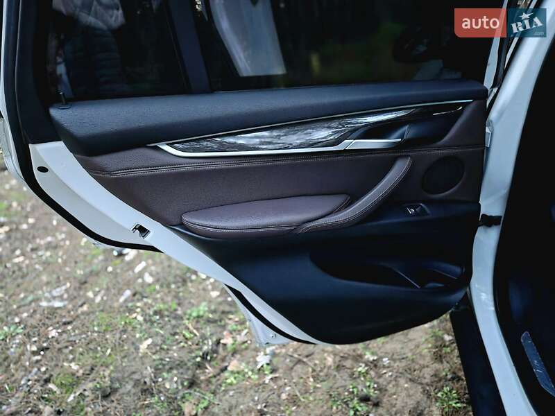 Позашляховик / Кросовер BMW X5 2017 в Вознесенську