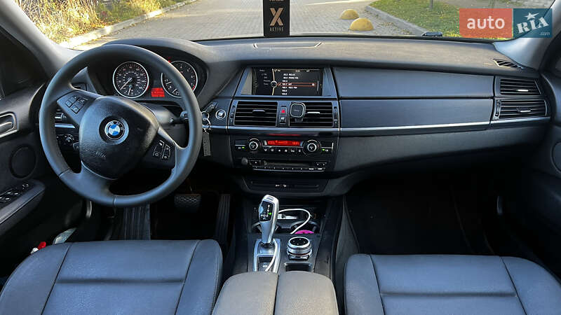Внедорожник / Кроссовер BMW X5 2012 в Львове