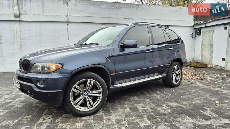 Внедорожник / Кроссовер BMW X5 2005 в Днепре