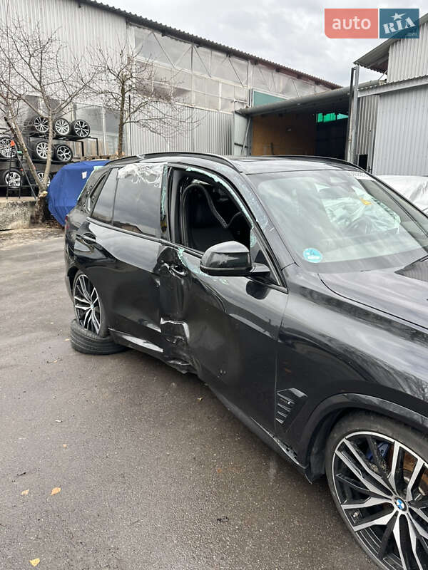 Внедорожник / Кроссовер BMW X5 2023 в Виннице