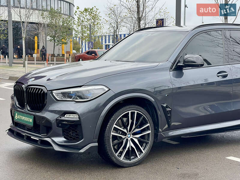 Внедорожник / Кроссовер BMW X5 2019 в Киеве