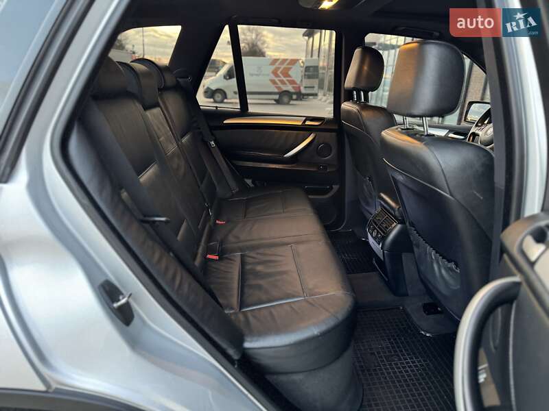 Позашляховик / Кросовер BMW X5 2003 в Тернополі фото 43 Позашляховик / Кросовер BMW X5 2003 в Тернополі
